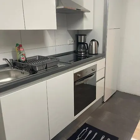 Gross 4 Apartment